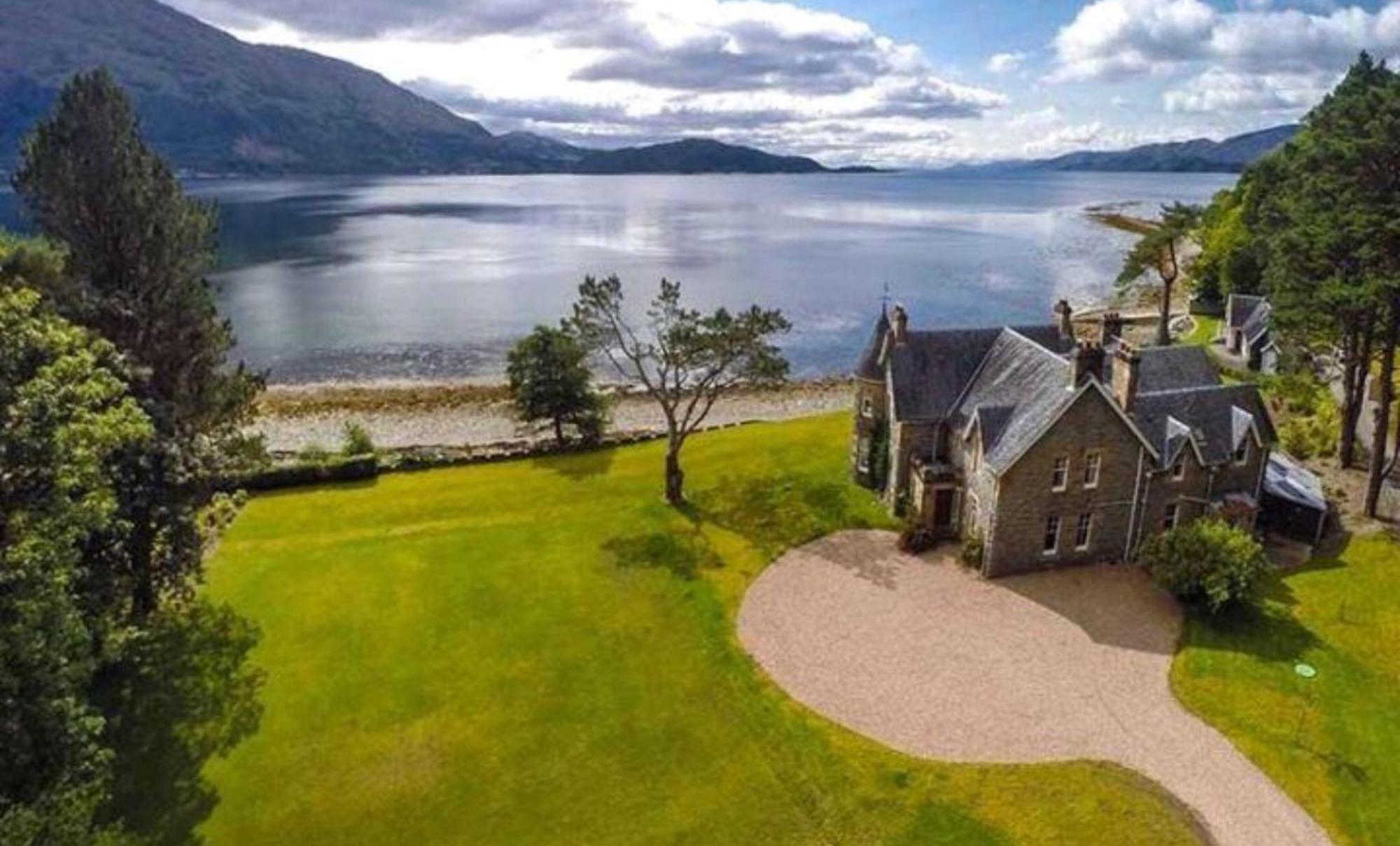 Ardrhu House Fort William - Serviced Luxury Scots Baronial Country House Екстериор снимка